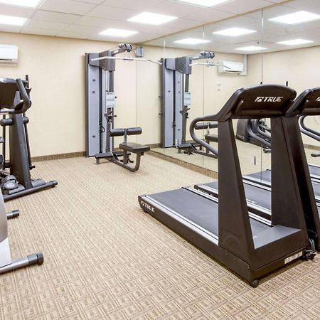 Best Western Paramus Hotel & Suites Exterior foto